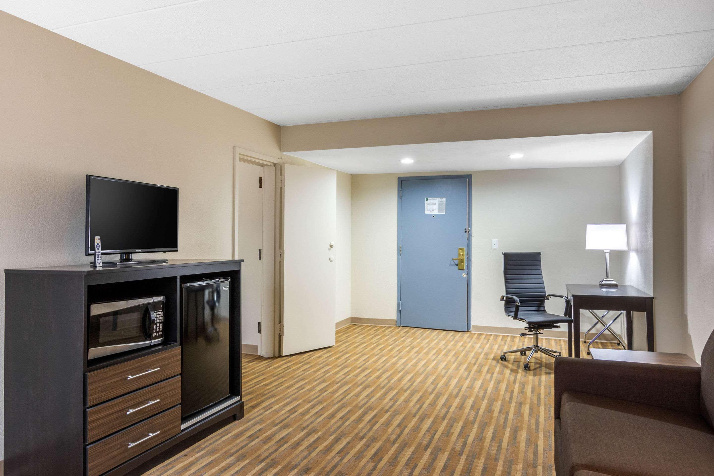 City Studios Inn & Suites Ruther Glen Εξωτερικό φωτογραφία